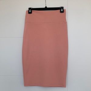 Pink stretchy pencil skirt!